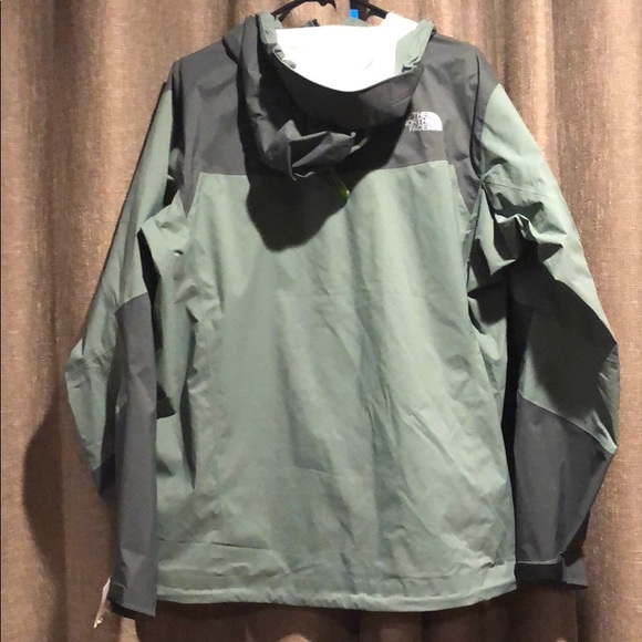 Brand new The North Face mens jacket - Picture 4 of 6